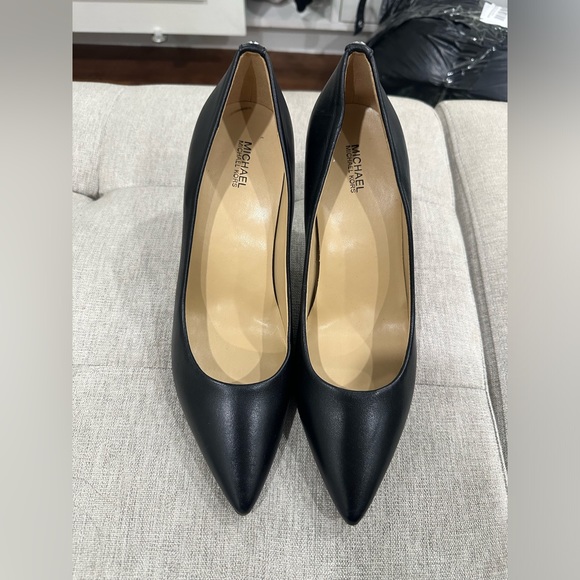 Brand New Michael Kors Heels - Picture 1 of 3